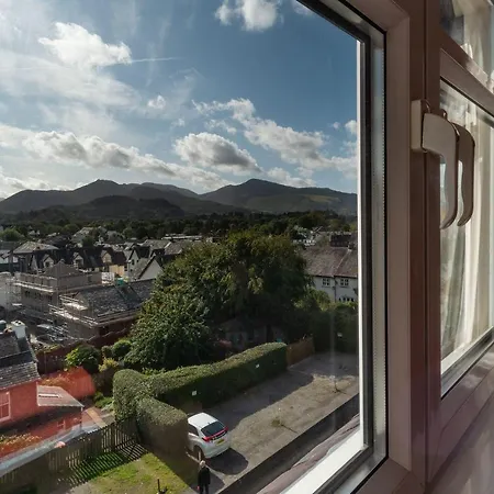 Skiddaw Skies Keswick (Cumbria)